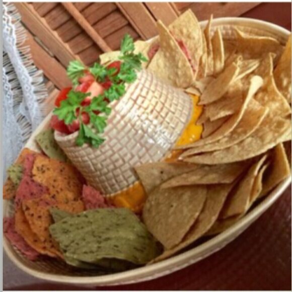 Vintage Whittier Ware  Western Cowboy Hat Chip & Dip Serving Bowl Cinqo De Mayo - Picture 2 of 14